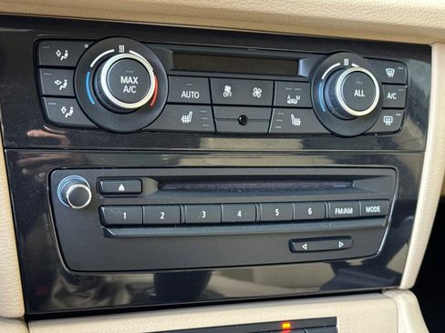 Used 2014 BMW X1 sDrive28i image 19