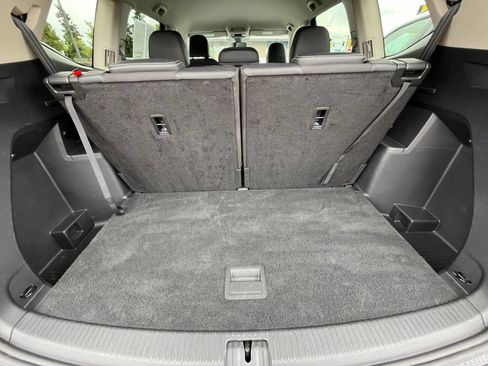 Used 2026 Volkswagen Atlas SE FWD image 34