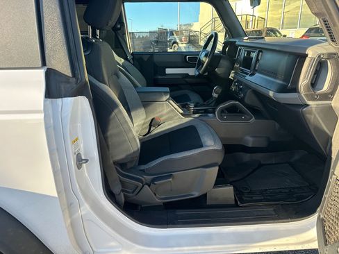 Used 2023 Ford Bronco Big Bend image 13