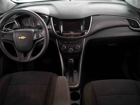 Used 2020 Chevrolet Trax LS w/ LPO, Protection Package image 31