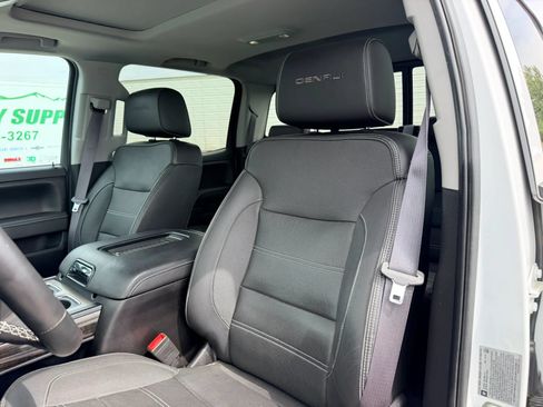 Used 2016 GMC Sierra 3500 Denali w/ Duramax Plus Package AWD/4WD image 21