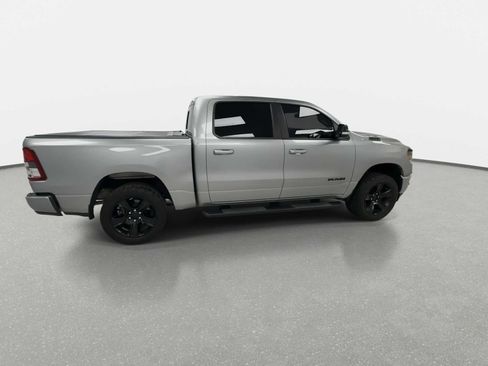 Used 2021 RAM 1500 4x4 Crew Cab image 9