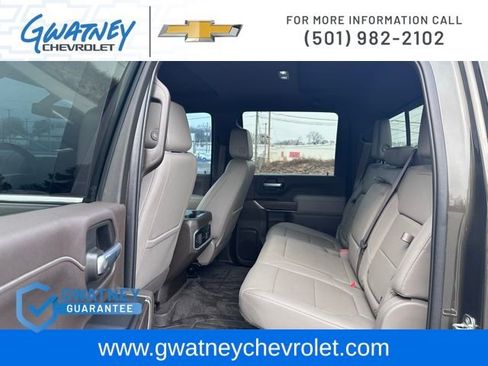 Used 2022 GMC Sierra 2500 SLT w/ SLT Premium Package image 24