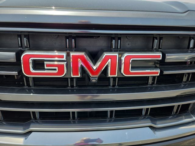Used 2024 GMC Yukon AT4 w/ AT4 Premium Package AWD/4WD image 39