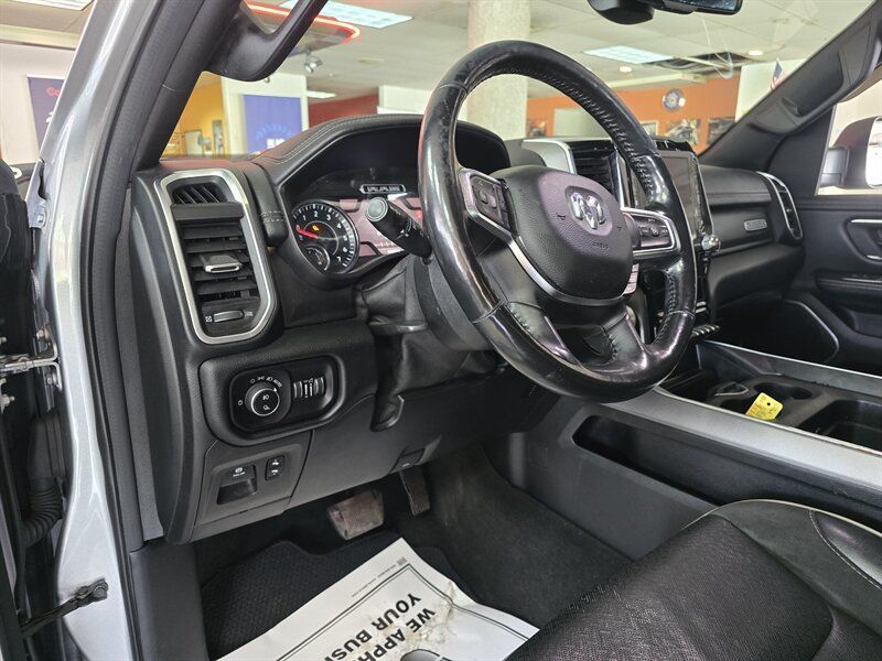 Used 2020 RAM 1500 Laramie w/ Sport Appearance Package AWD/4WD image 8
