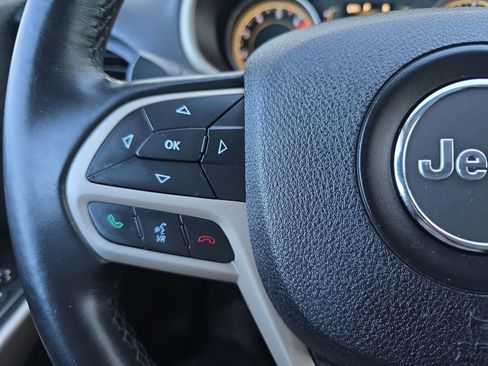 Used 2017 Jeep Cherokee Latitude image 19