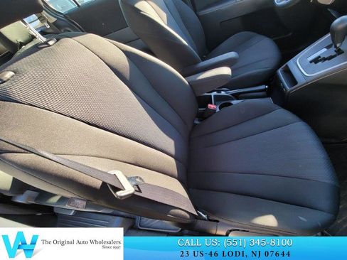 Used 2015 MAZDA MAZDA5 Sport FWD image 19