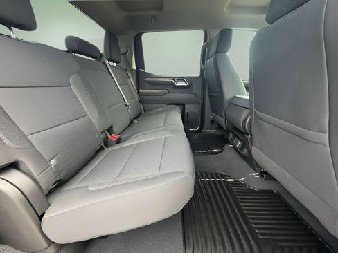 Used 2025 Chevrolet Silverado 1500 LT AWD/4WD image 12