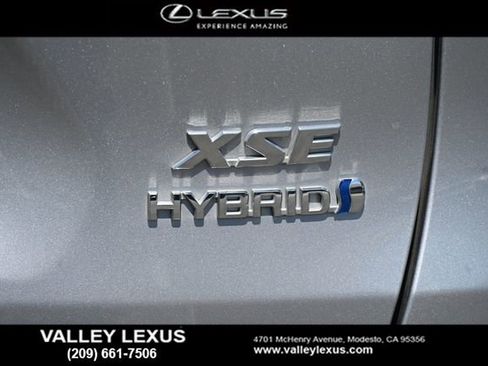 Used 2021 Toyota RAV4 XSE w/ XSE Grade Weather Package AWD/4WD image 6
