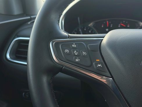 Used 2024 Chevrolet Equinox LT image 10