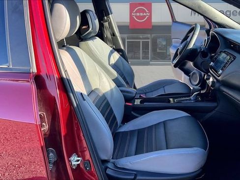 Used 2023 Nissan Kicks SR w/ SR Premium Package FWD image 29