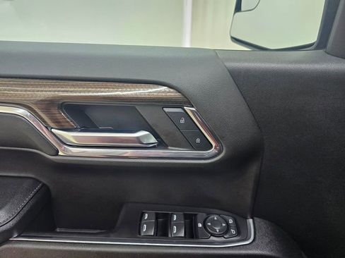 Used 2024 Chevrolet Silverado 1500 LT Trail Boss w/ Protection Package AWD/4WD image 16