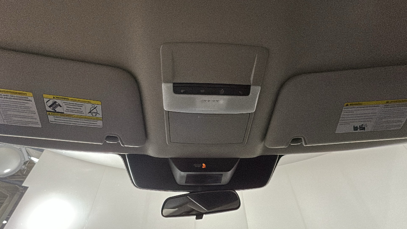 Used 2023 Nissan Pathfinder S AWD/4WD image 31