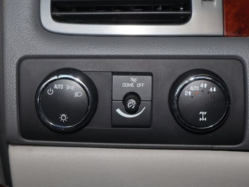 Used 2012 Chevrolet Tahoe 4WD Hybrid image 20