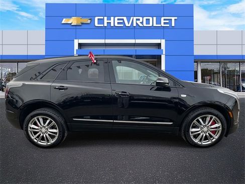 Used 2025 Cadillac XT5 Sportv w/ Technology Package image 4