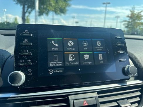 Used 2019 Honda Accord Sport image 20
