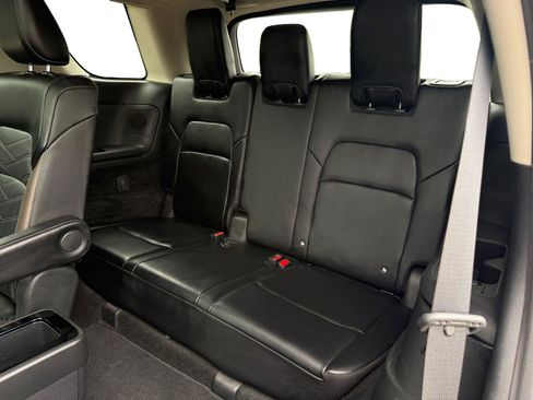 Used 2023 Nissan Pathfinder Platinum AWD/4WD image 22
