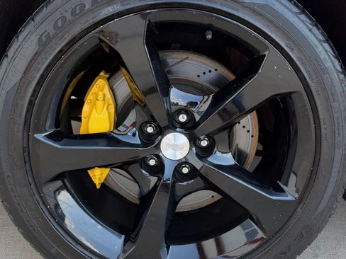 Used 2015 Chevrolet Camaro SS w/ RS Package RWD image 21