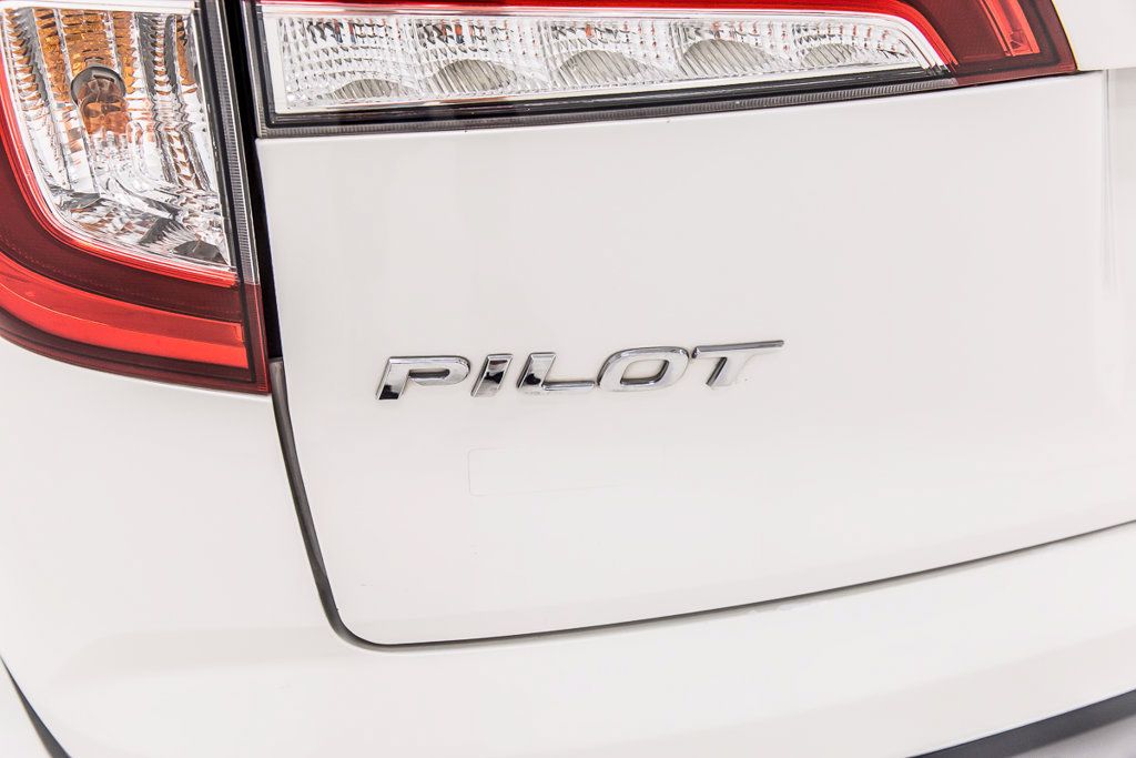 Used 2019 Honda Pilot Touring image 6