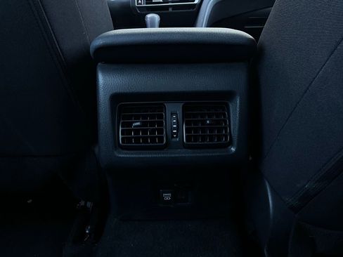 Used 2025 Toyota Camry LE image 12