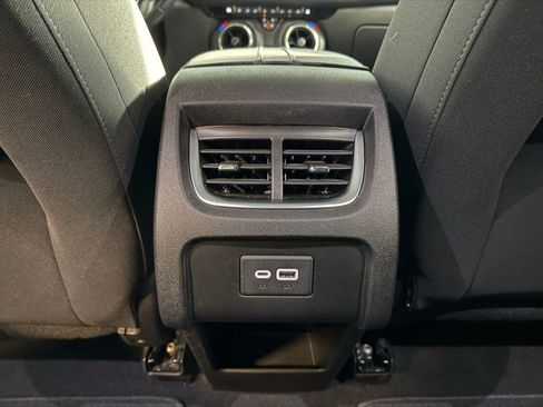 Used 2020 Chevrolet Blazer LT image 36