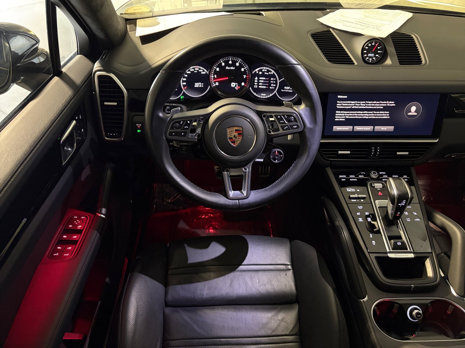 Certified 2023 Porsche Cayenne Turbo AWD/4WD image 5