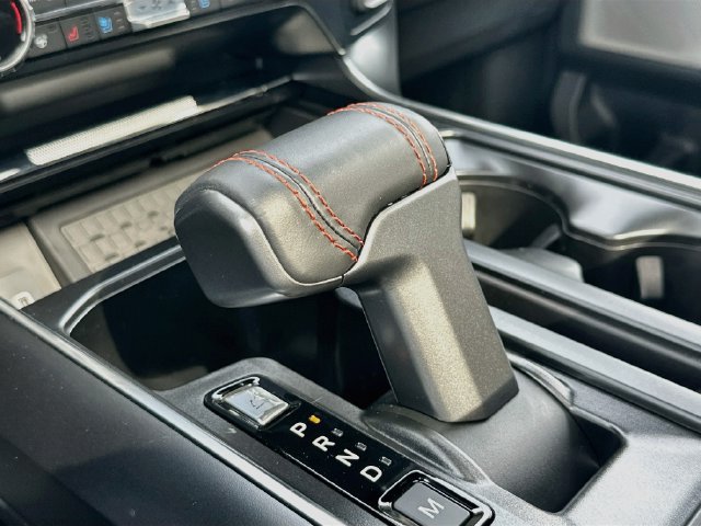 Used 2025 Ford F150 Raptor AWD/4WD image 17