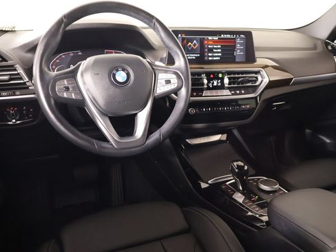 Used 2023 BMW X3 xDrive30i AWD/4WD image 2