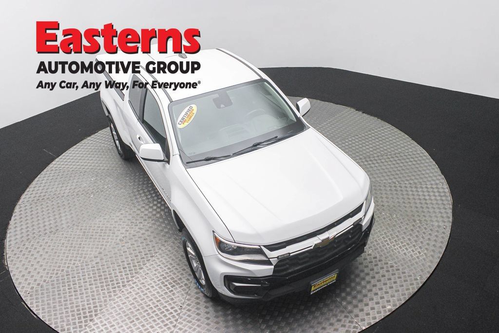 Used 2022 Chevrolet Colorado LT w/ Fleet Safety Package AWD/4WD image 5