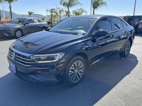 Used 2019 Volkswagen Jetta SEL FWD image 5