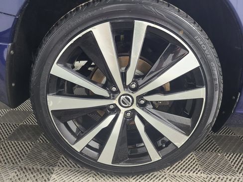 Used 2019 Nissan Altima 2.5 SR AWD/4WD image 16