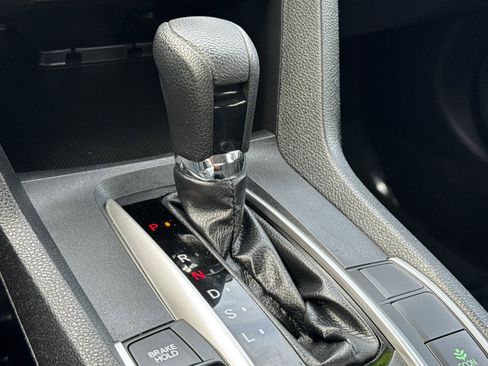 Used 2020 Honda Civic LX image 21