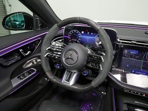 Used 2026 Mercedes-Benz E 53 AMG e 4MATIC Sedan image 41