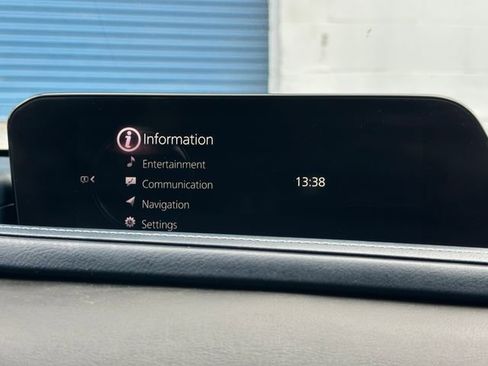 Used 2021 MAZDA CX-30 FWD 2.5 S w/ Select Package image 28