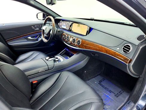 Used 2015 Mercedes-Benz S 550 Sedan image 24