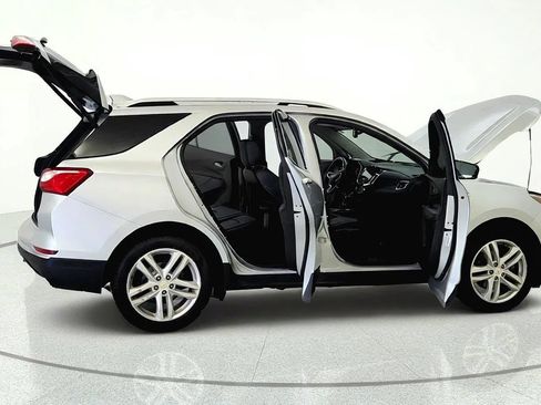 Used 2019 Chevrolet Equinox Premier AWD/4WD image 12