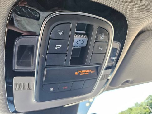 Used 2021 Hyundai Santa Fe SEL w/ Convenience + Premium Package FWD image 20