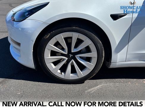 Used 2021 Tesla Model 3 Standard Range Plus image 7