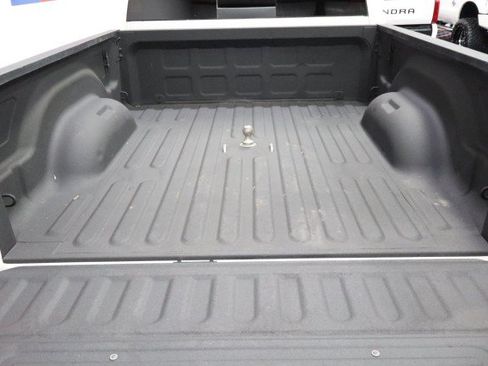 Used 2020 RAM 2500 Laramie w/ Night Edition AWD/4WD image 27