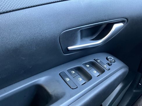 Used 2023 Hyundai Tucson SE image 21