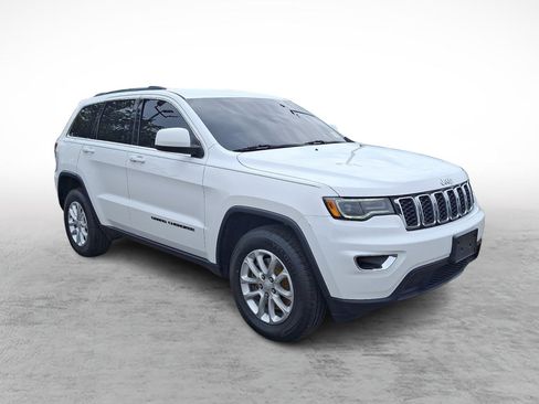 Used 2021 Jeep Grand Cherokee Laredo AWD/4WD image 7
