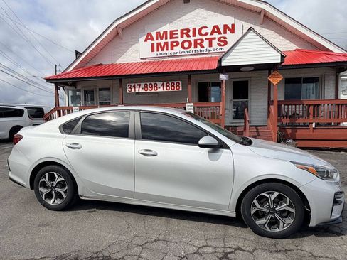 Used 2021 Kia Forte LXS FWD image 1