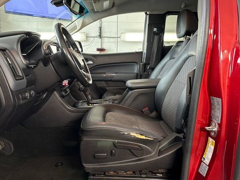 Used 2015 Chevrolet Colorado Z71 AWD/4WD image 15