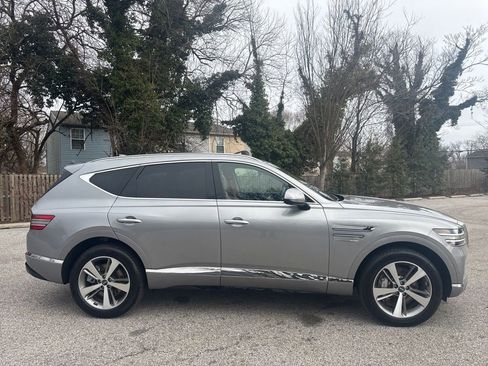 Used 2024 Genesis GV80 2.5T w/ Advanced Package image 10