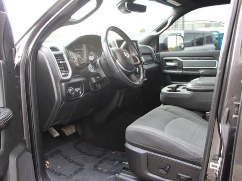 Used 2020 RAM 2500 Big Horn w/ Level 2 Equipment Group AWD/4WD image 8