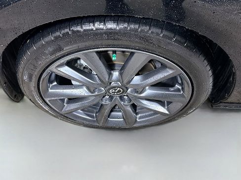 Used 2024 MAZDA MAZDA3 s image 30