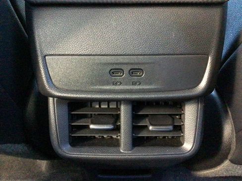 Used 2025 Chevrolet Equinox RS w/ Safety and Technology Package AWD/4WD image 35