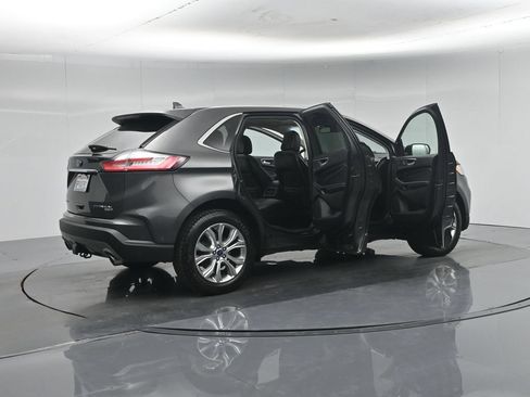 Used 2020 Ford Edge Titanium w/ Equipment Group 301A AWD/4WD image 6
