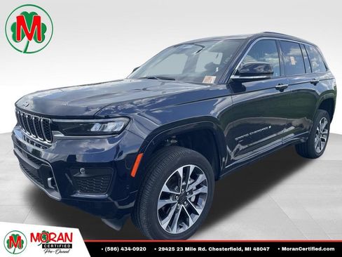 Used 2023 Jeep Grand Cherokee Overland w/ Luxury Tech Group IV AWD/4WD image 1