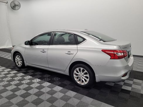 Used 2019 Nissan Sentra SV FWD image 3
